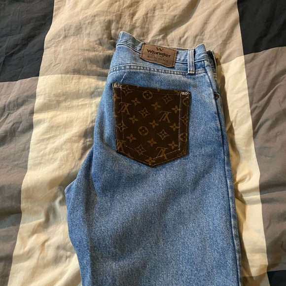 Louis Vuitton light wash custom wrangler jeans - Picture 2 of 4